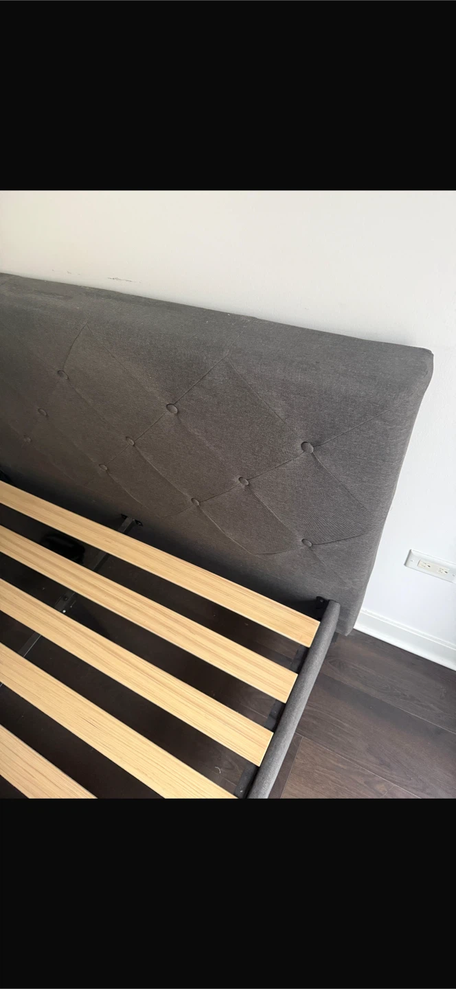 Gray Upholstered Tufted Headboard Bed Frame - photo 2