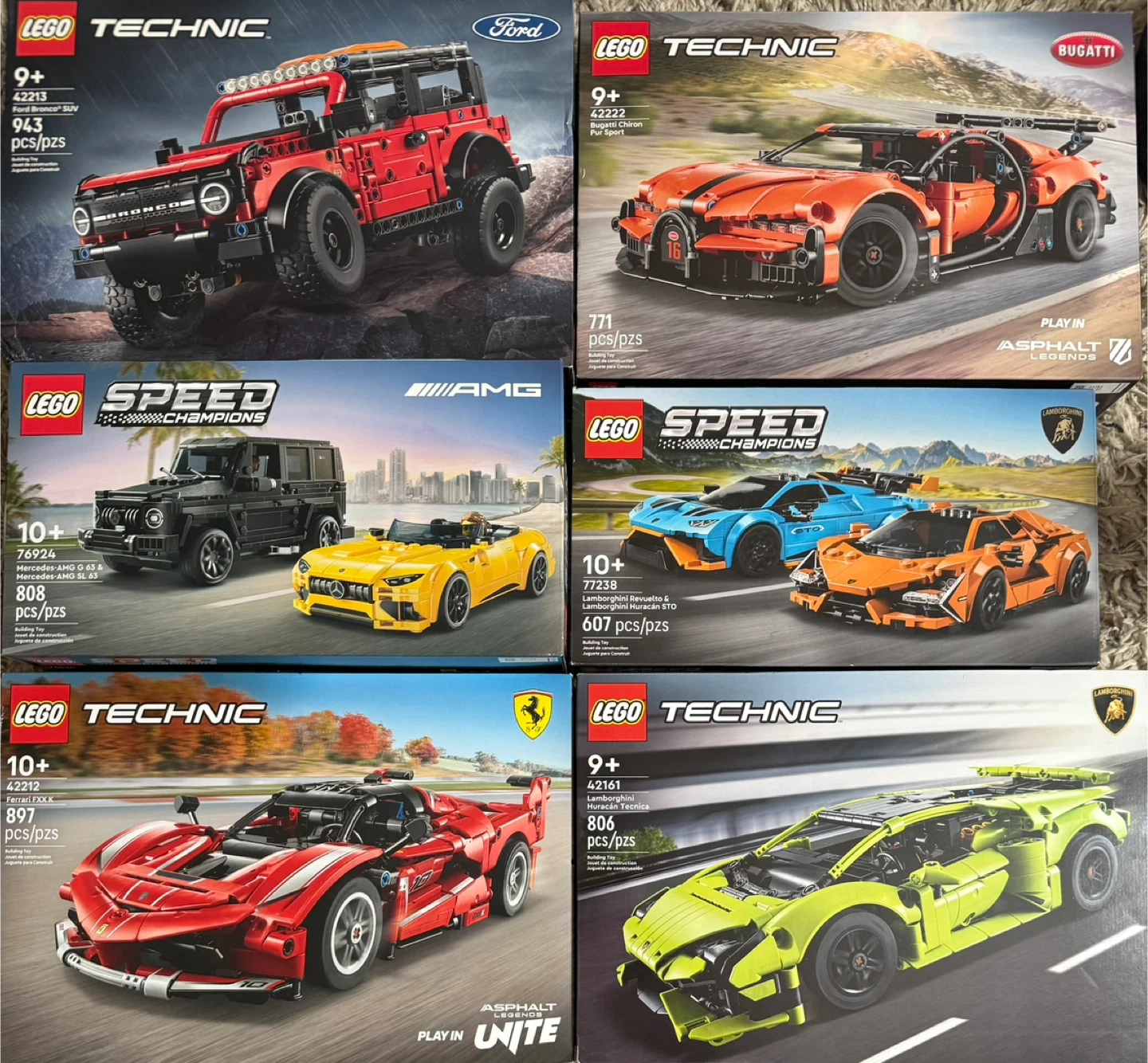 LEGO Technic Ford Bronco SUV (42213)