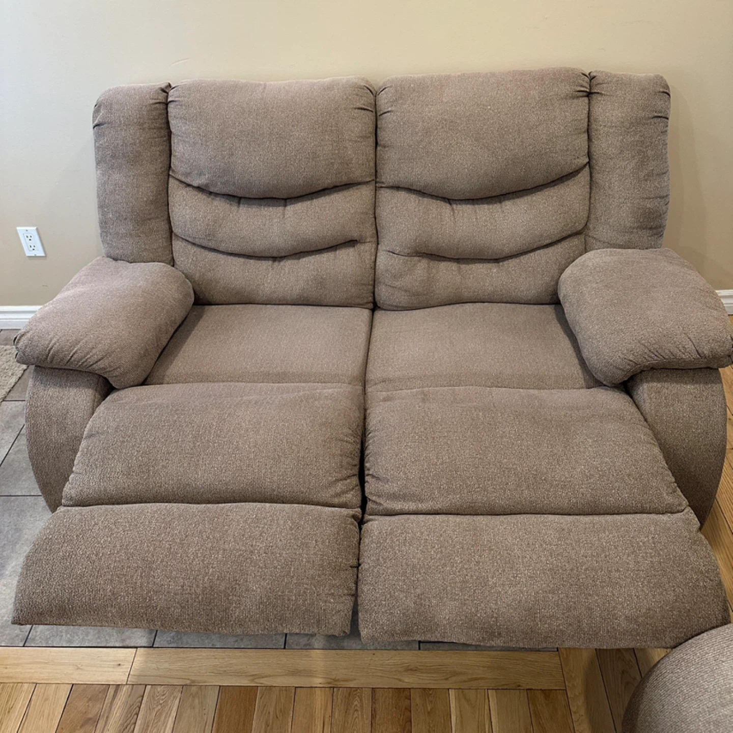 Beautiful Reclining Sofa Set from The Brick (CAN DELIVER) - photo 3