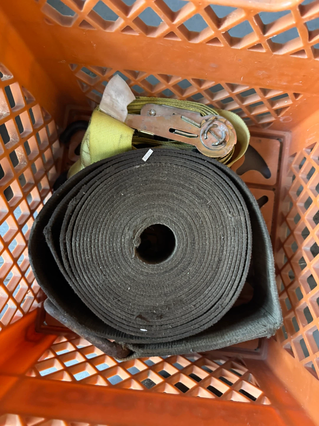 Ratchet strap and tie diwn straps
