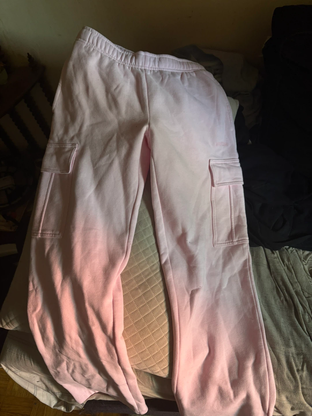 Aritzia Cargo Sweatpants - Pink - Size S