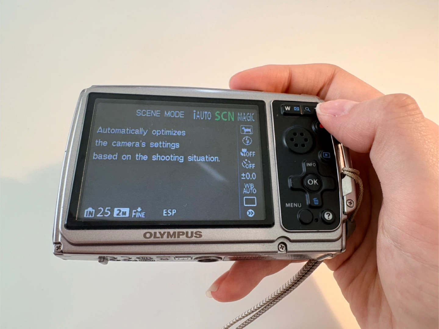 Olympus µ Tough Digital Camera - photo 4