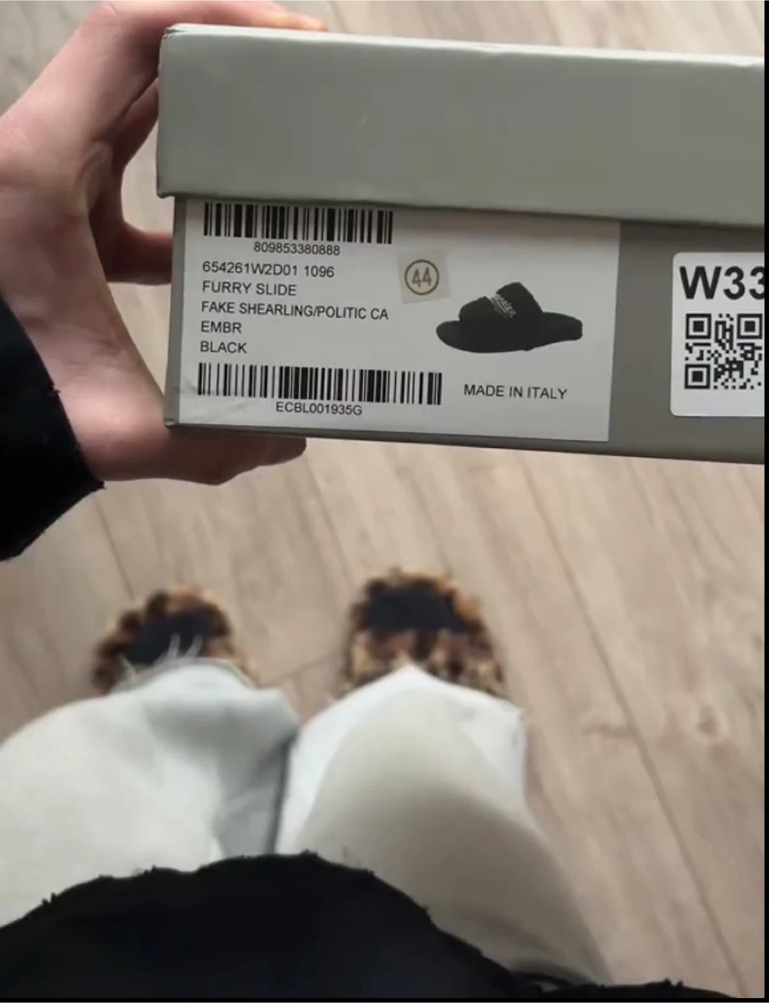 Balenciaga Furry Slides - photo 4