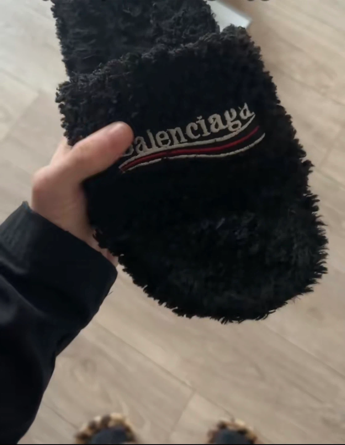 Balenciaga Furry Slides - photo 3