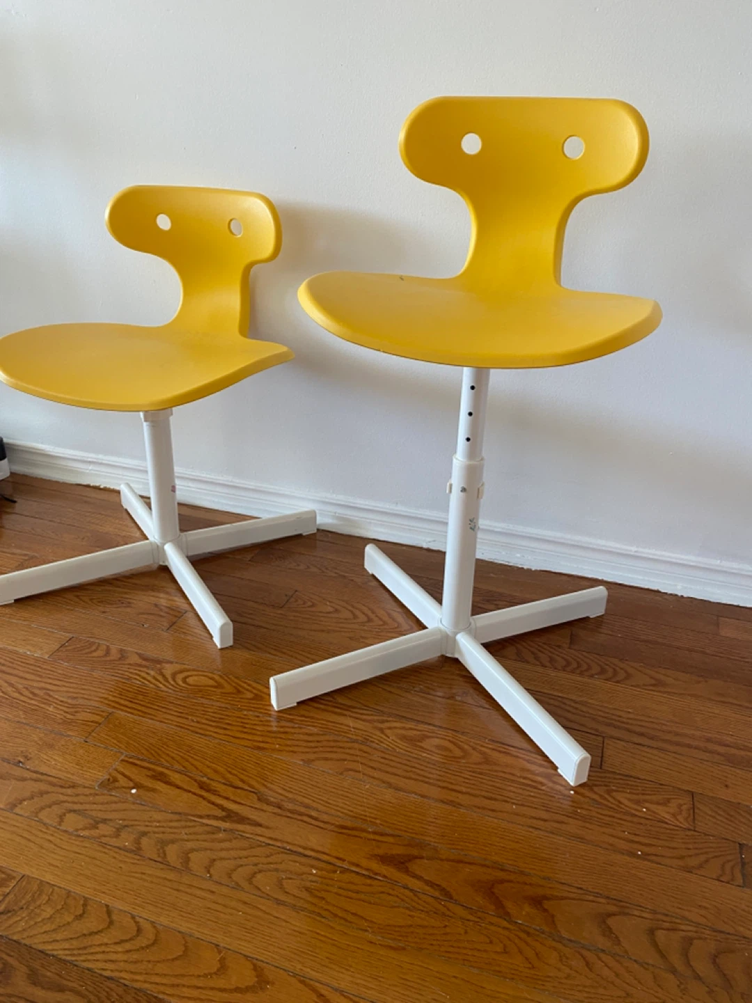 Pair of Yellow Swivel Chairs - photo 3