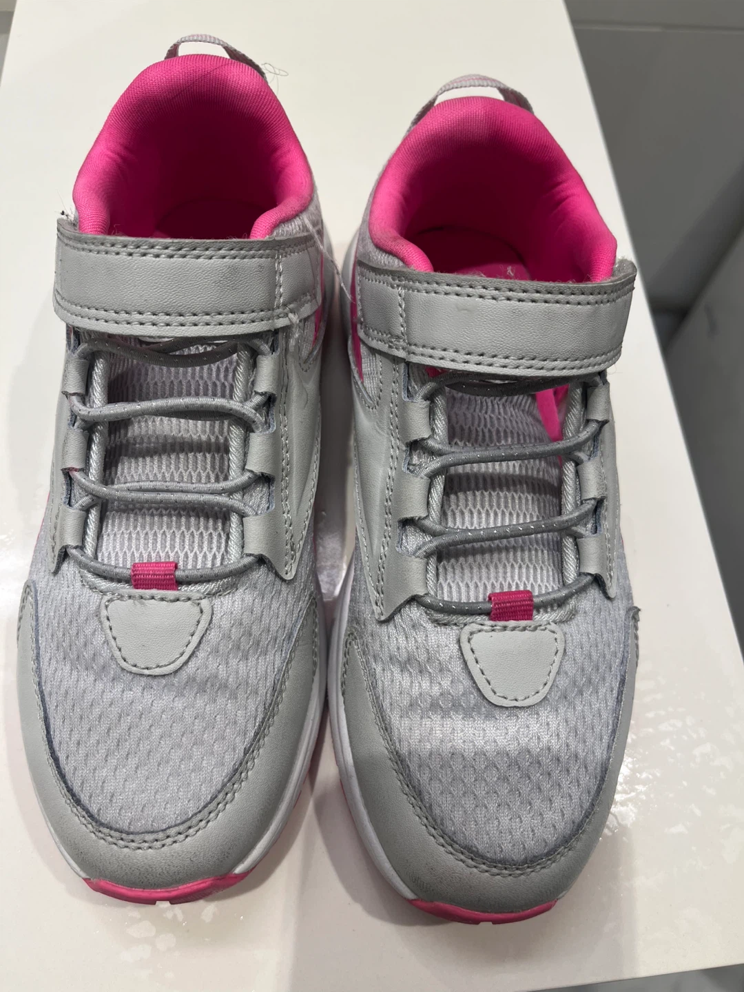 Reebok Kids' Gray and Pink Athletic Shoes Size 1 US