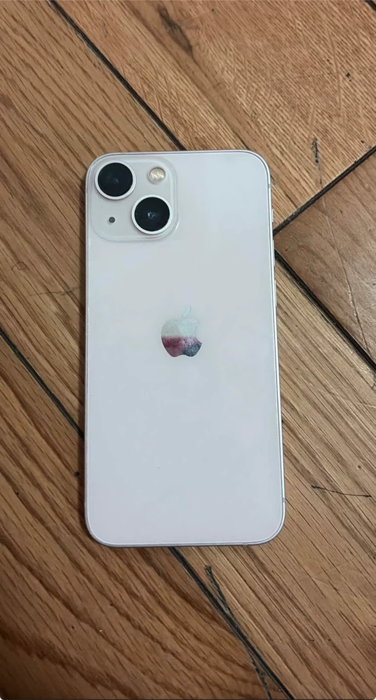 Apple iPhone 13 - pink