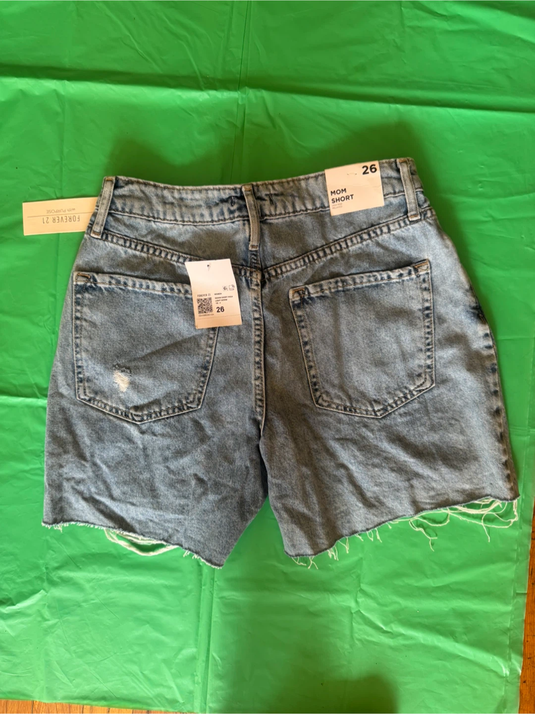 Forever 21 Mom Short Distressed Denim Jean Shorts Size 26 - photo 3