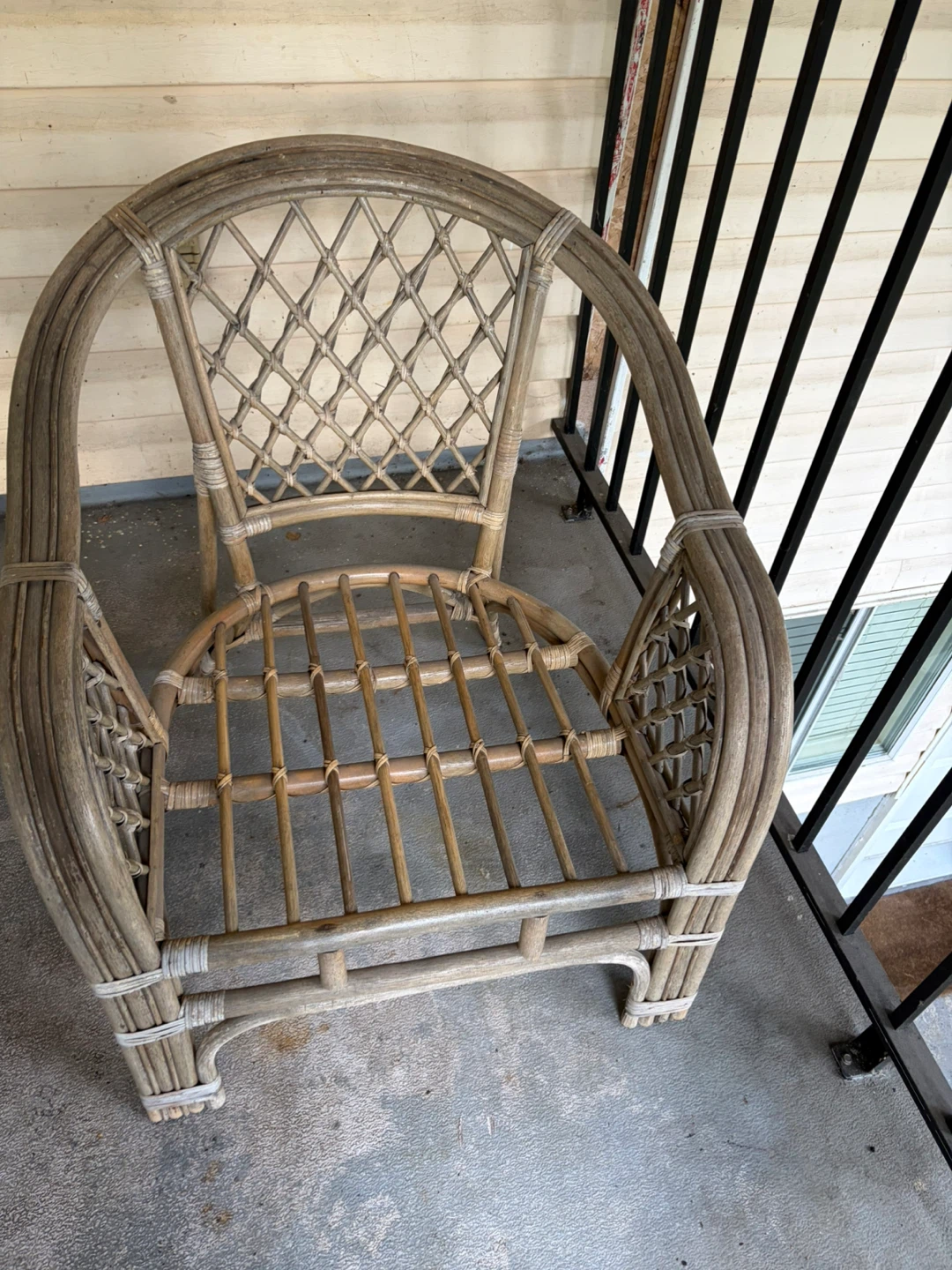 Rattan Accent Chair - photo 2