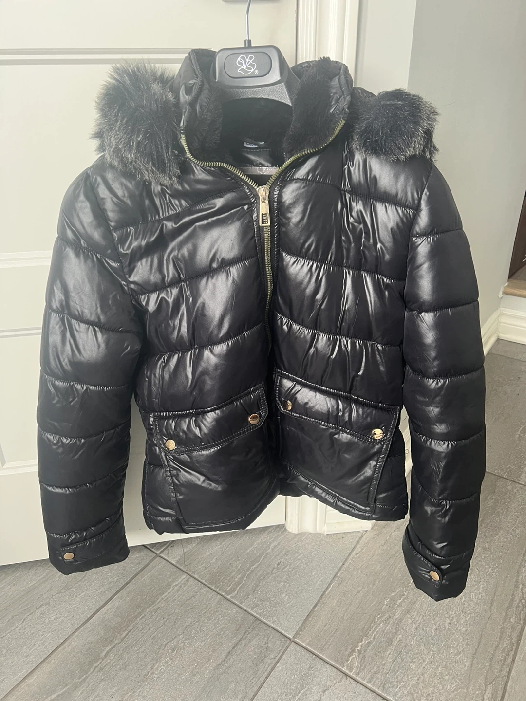 YMI Collection Black Puffer Jacket with Faux Fur Hood - photo 3