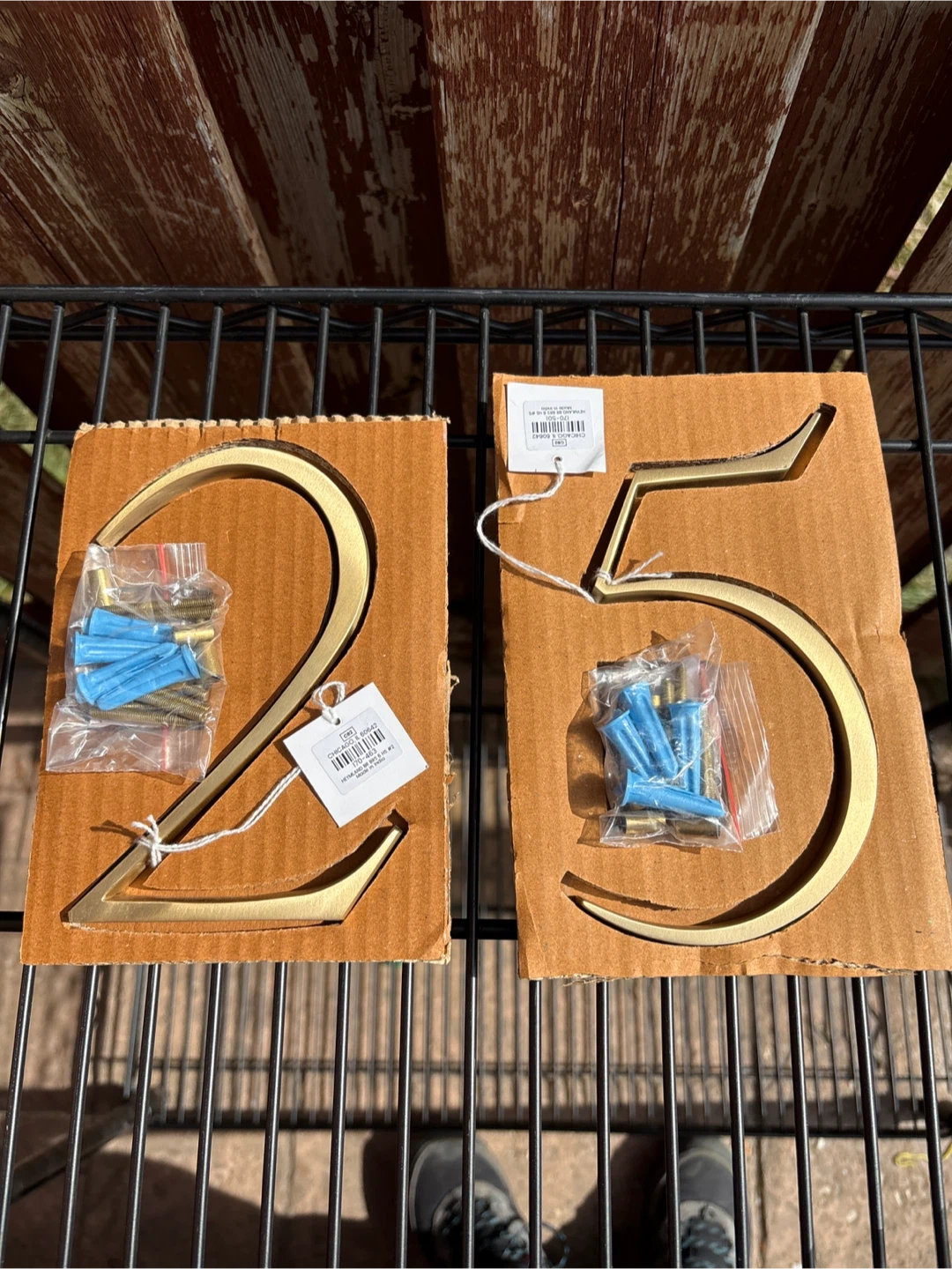 House Numbers 5 and 2 - Brass.
