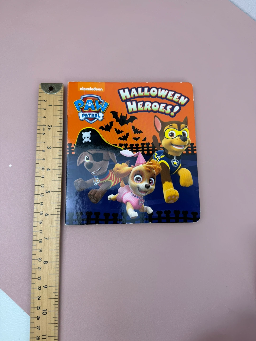 Nickelodeon Paw Patrol Halloween Heroes! Children's Book