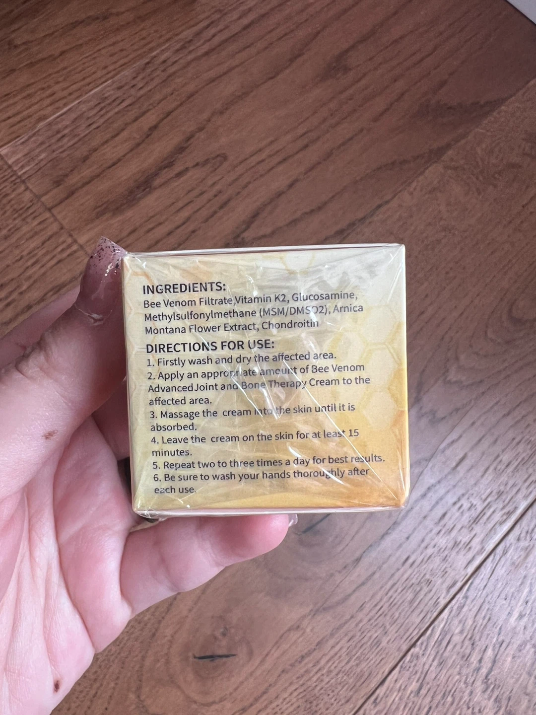 Aeehfeng Bee Venom Advanced Joint and Bone Therapy Cream 1 oz - photo 3
