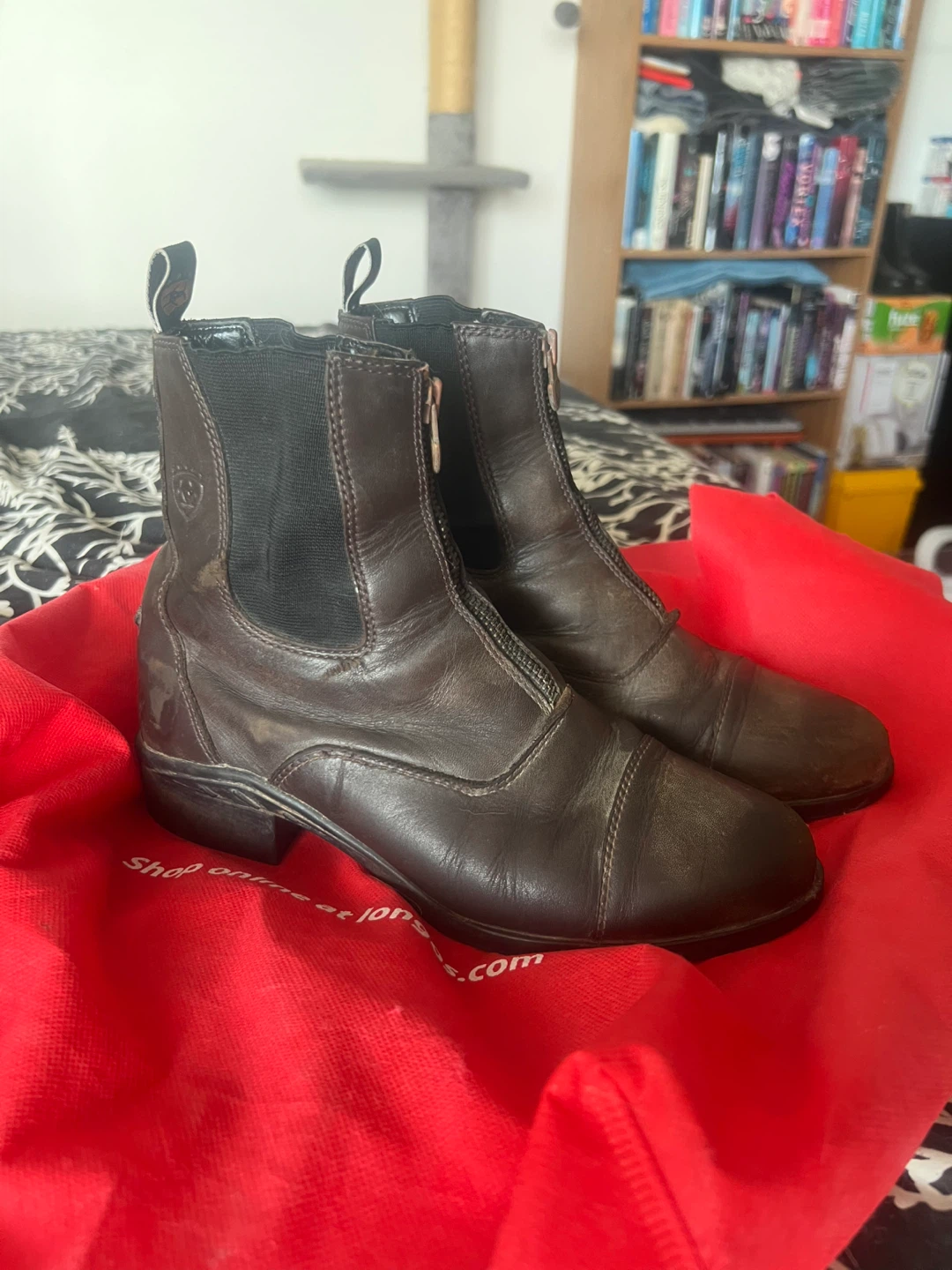 Ariat Riding/Paddock Boots, Size 6.5B
