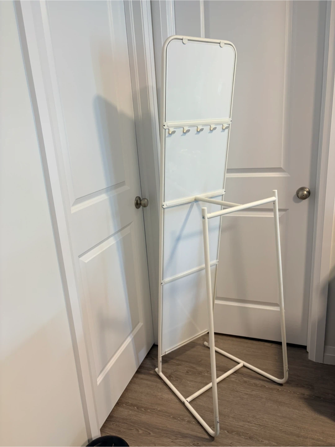 IKEA standing mirror with hooks - photo 2