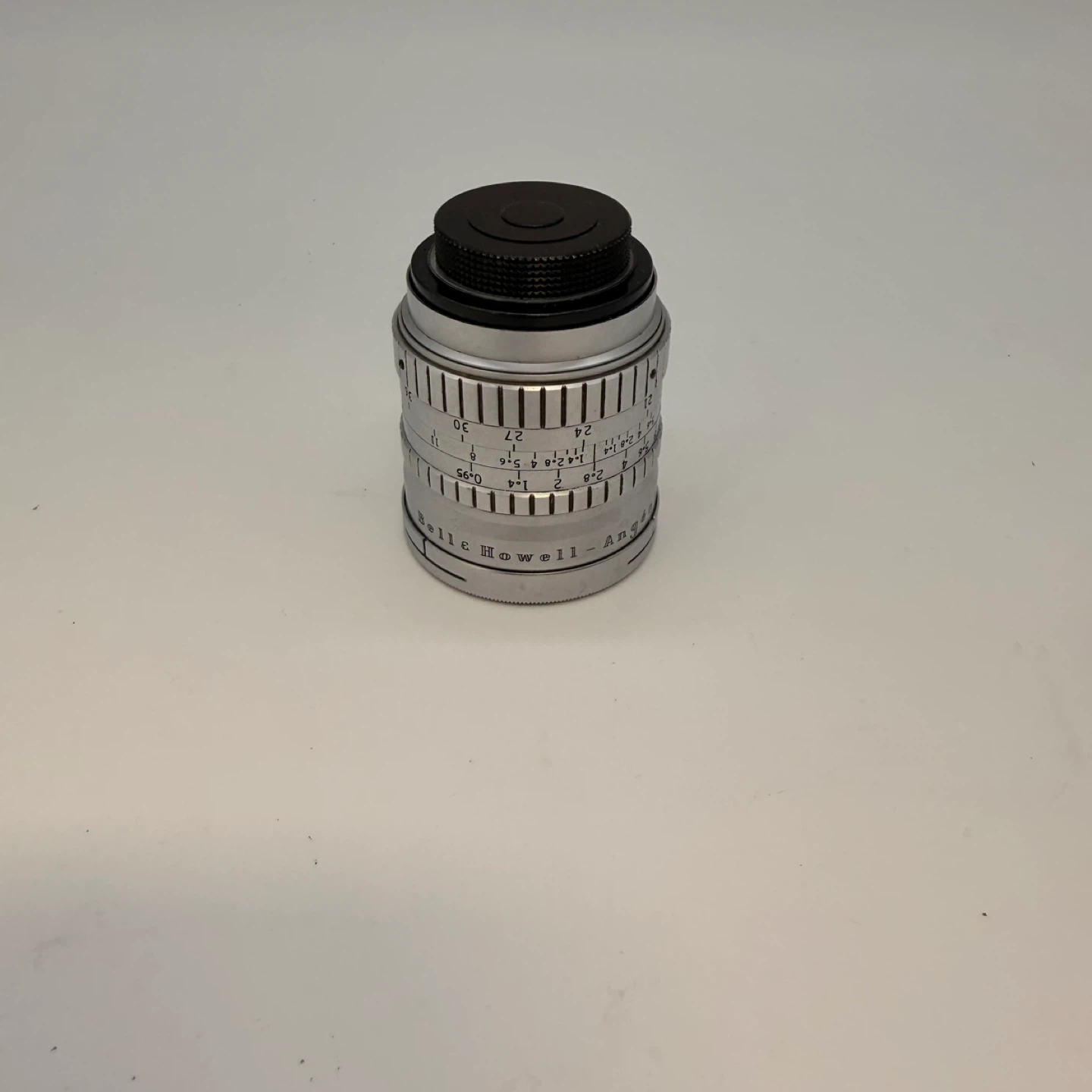 Angenieux Bell & Howell 1 Inch f0.95 Cine Lens 25mm C Mount - photo 3