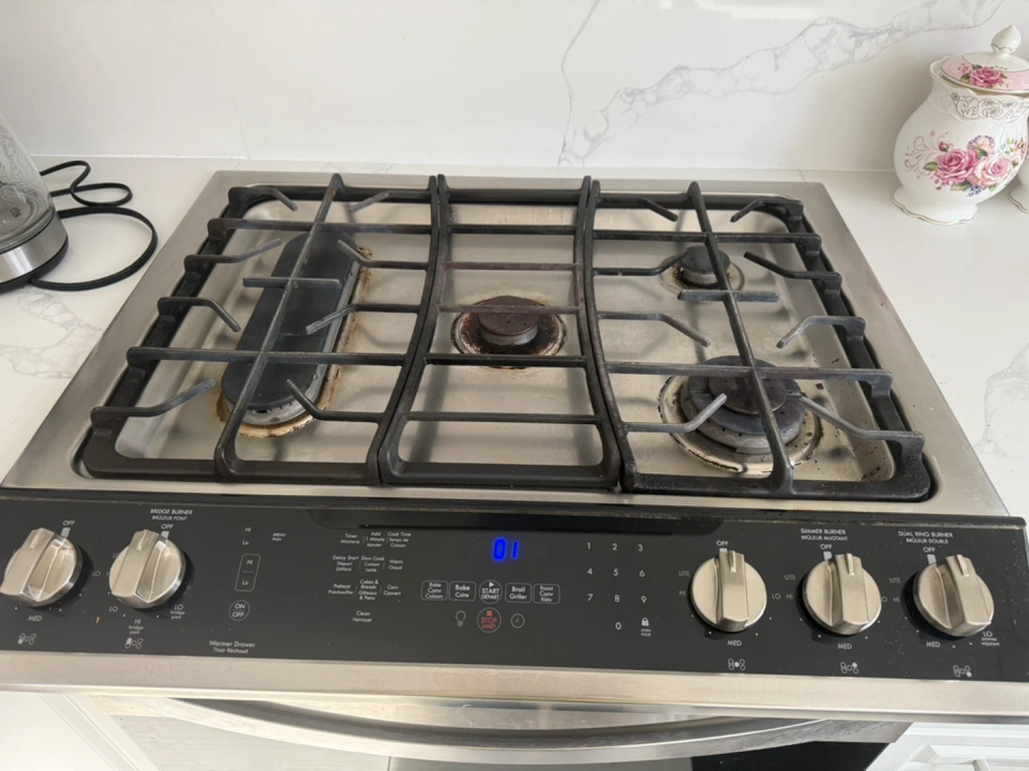 Kenmore Gas Range with Oven - photo 3