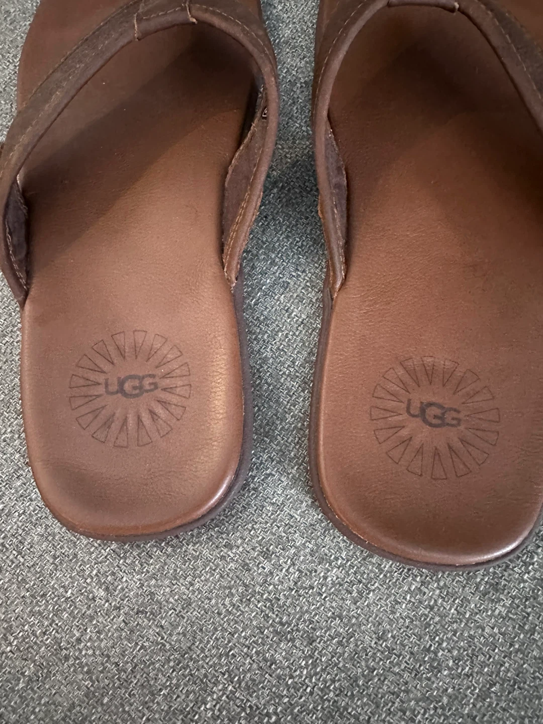 Sandale UGG en cuir brun pour homme - grandeur 10 - photo 3
