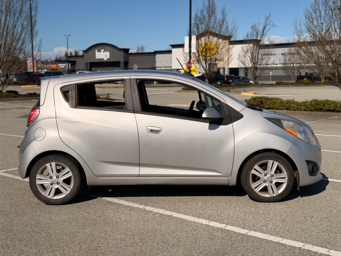 Silver Chevrolet Spark LS - photo 4