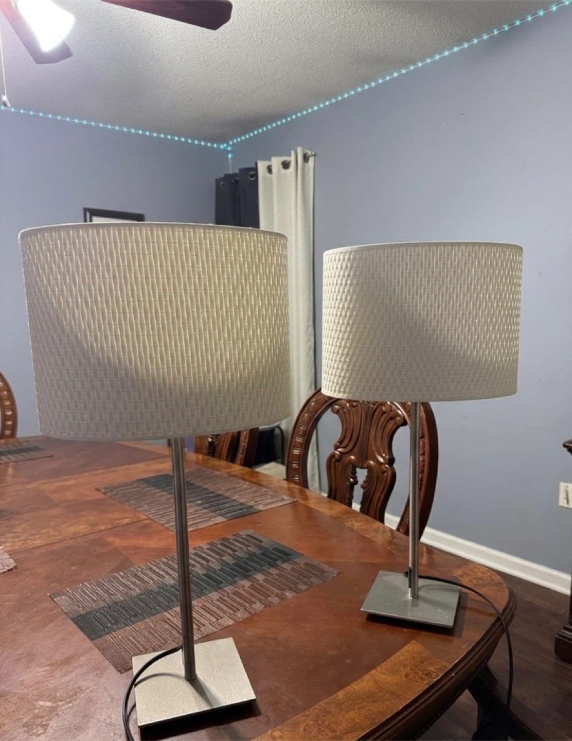 Two Table Lamps - photo 2