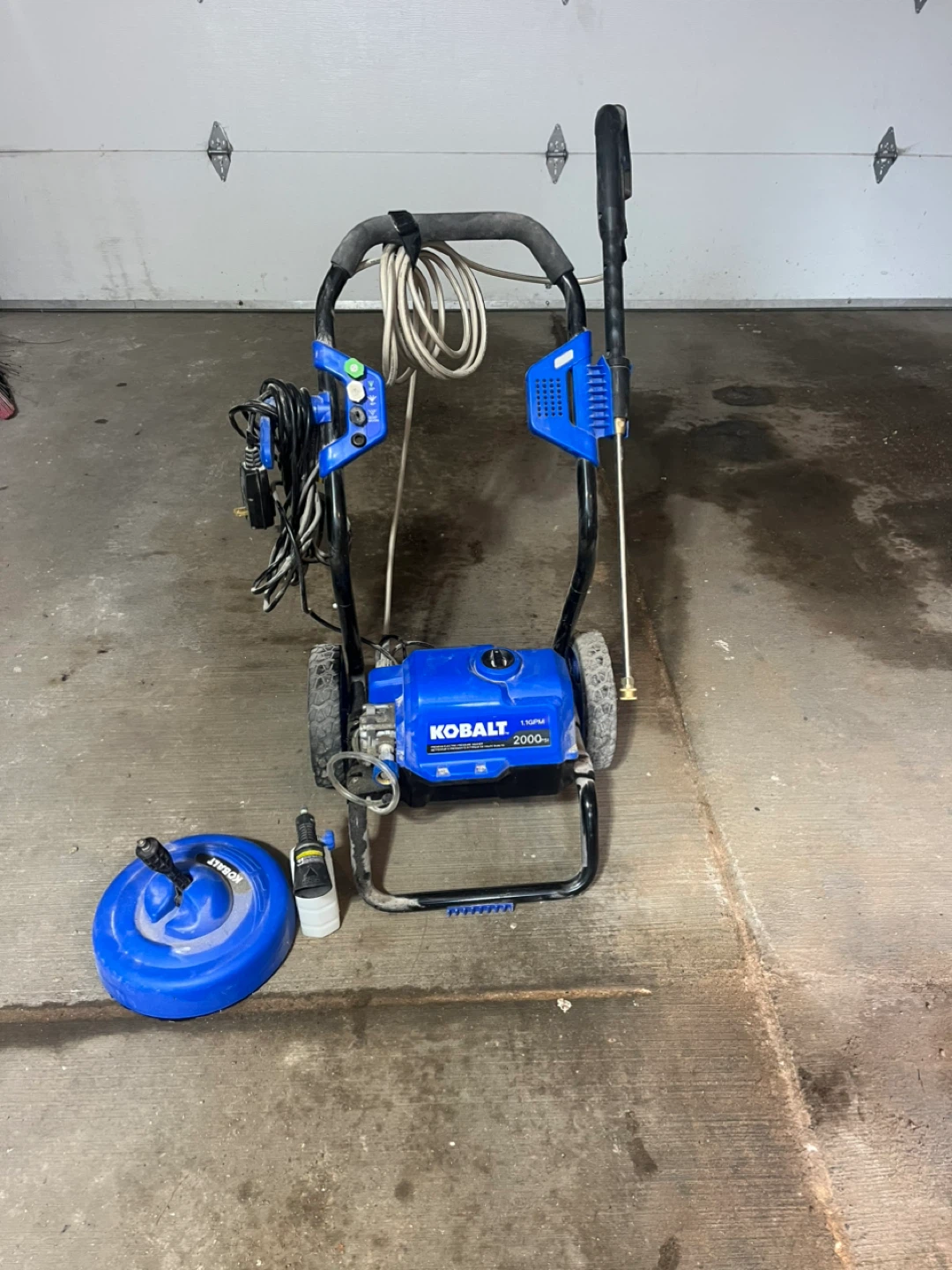 KOBALT 2000 PSI Pressure Washer with Surface Cleaner Attachment - photo 4