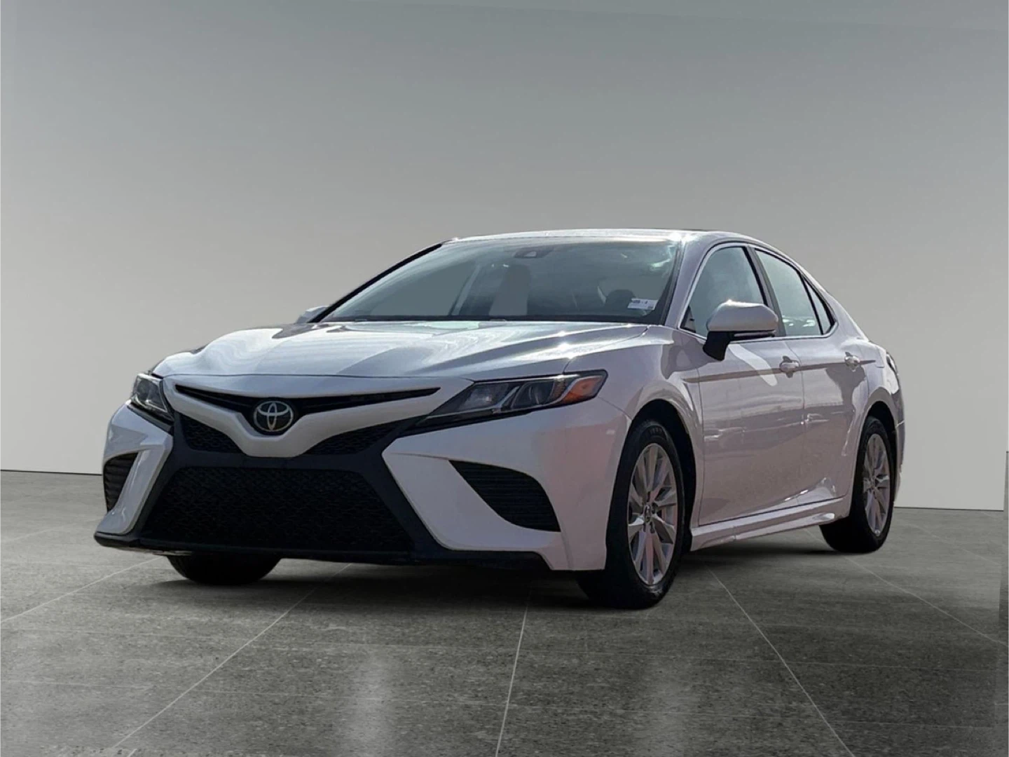 2022 Toyota Camry - photo 4