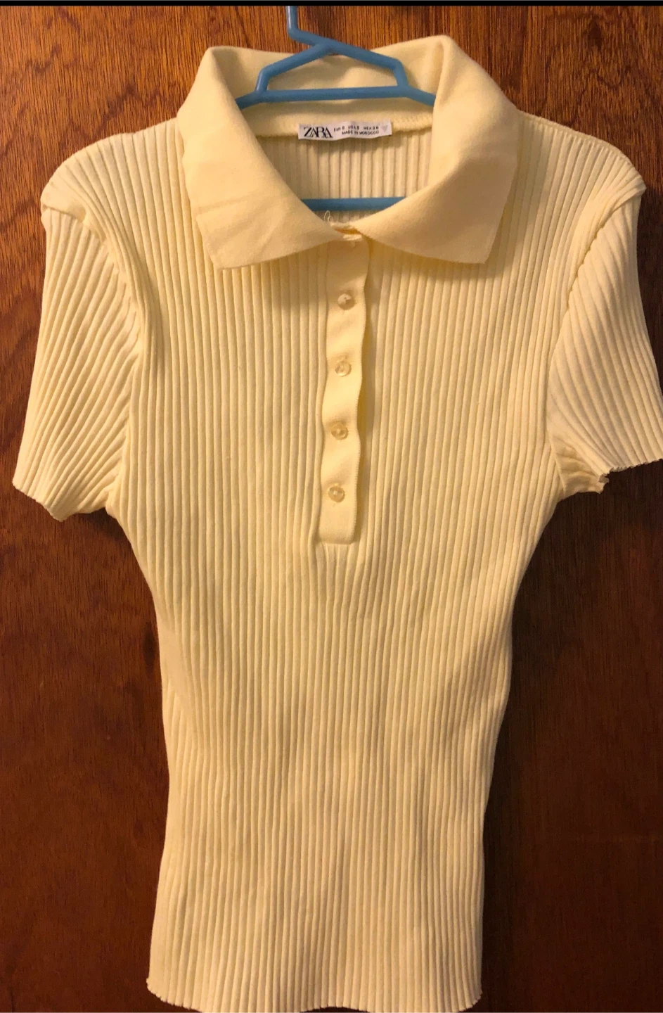 ZARA Lovely Light Yellow Ribbed Collared Short-Sleeve Shirt - S