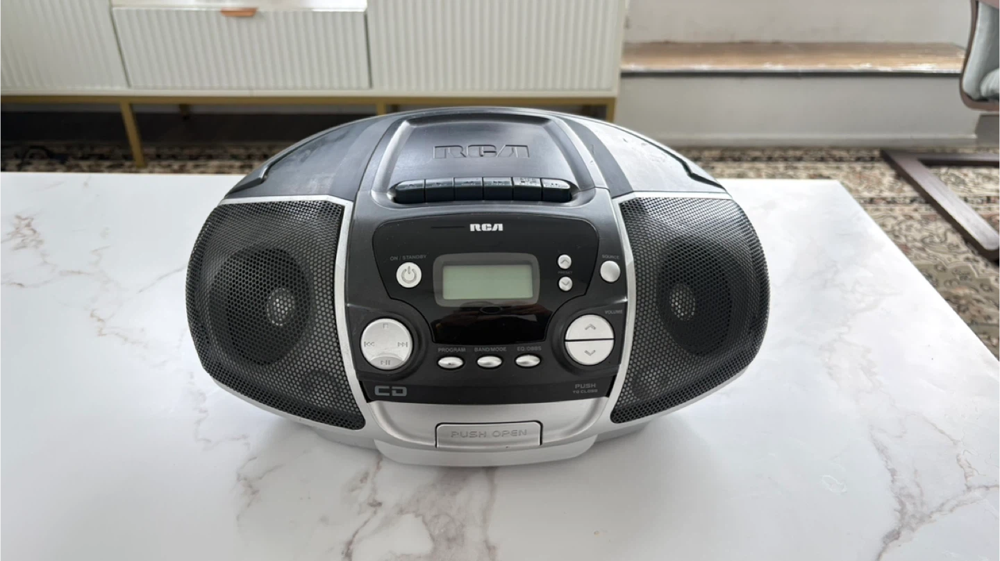 RCA Boombox CD Player Radio