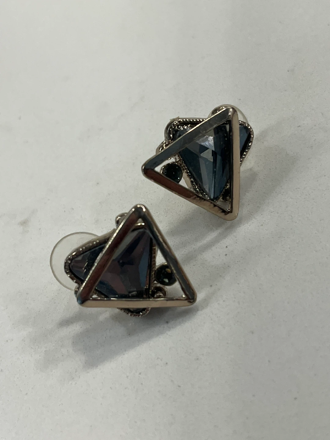 Geometric Triangle Earrings NEW - photo 2
