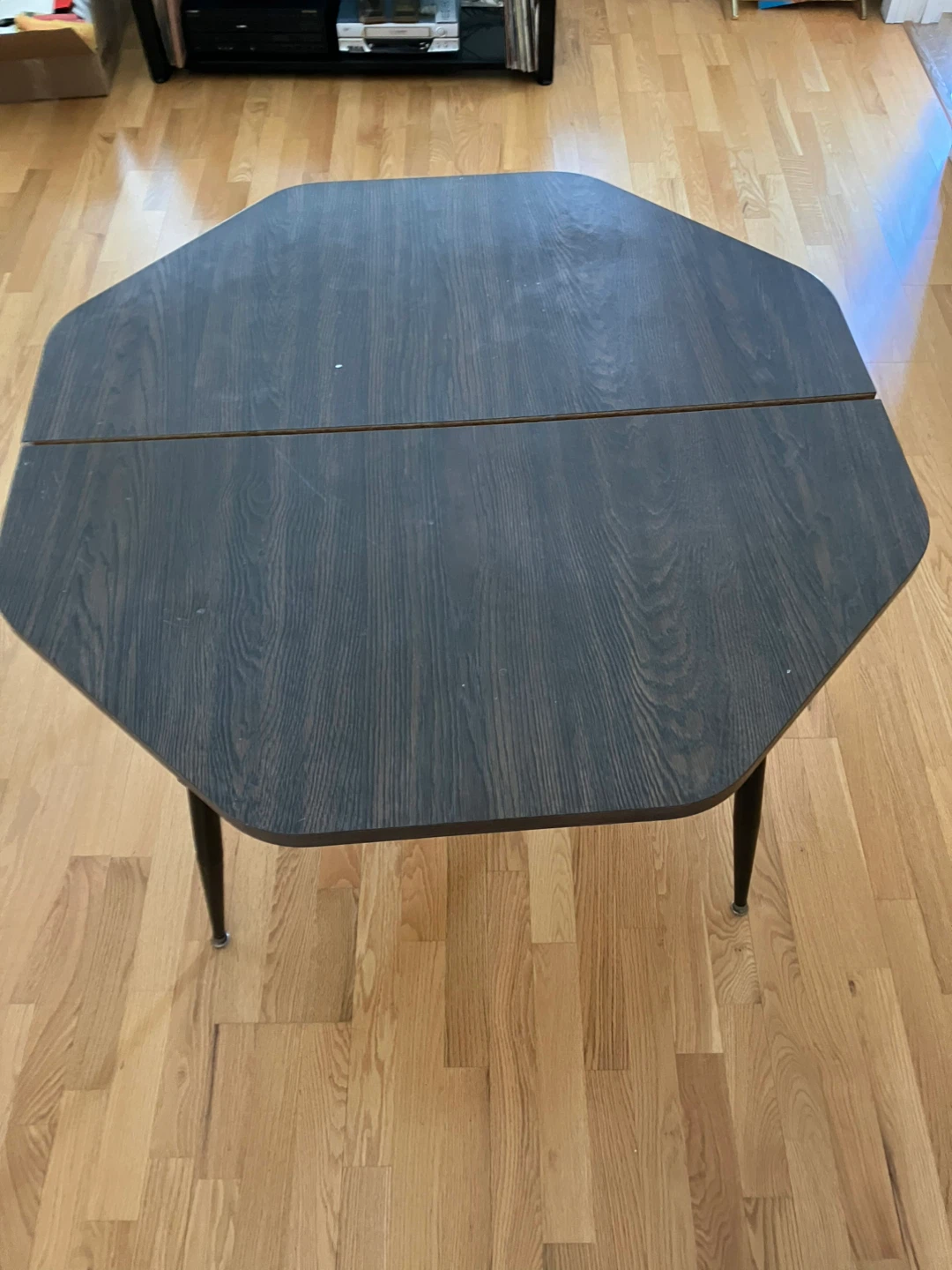Octagon Dining Table - photo 4