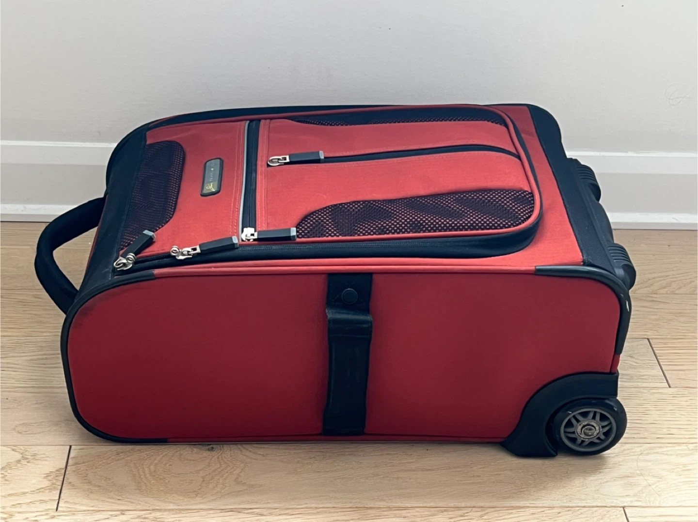 Travel Tech Orange Carry-On Rolling Luggage - photo 2