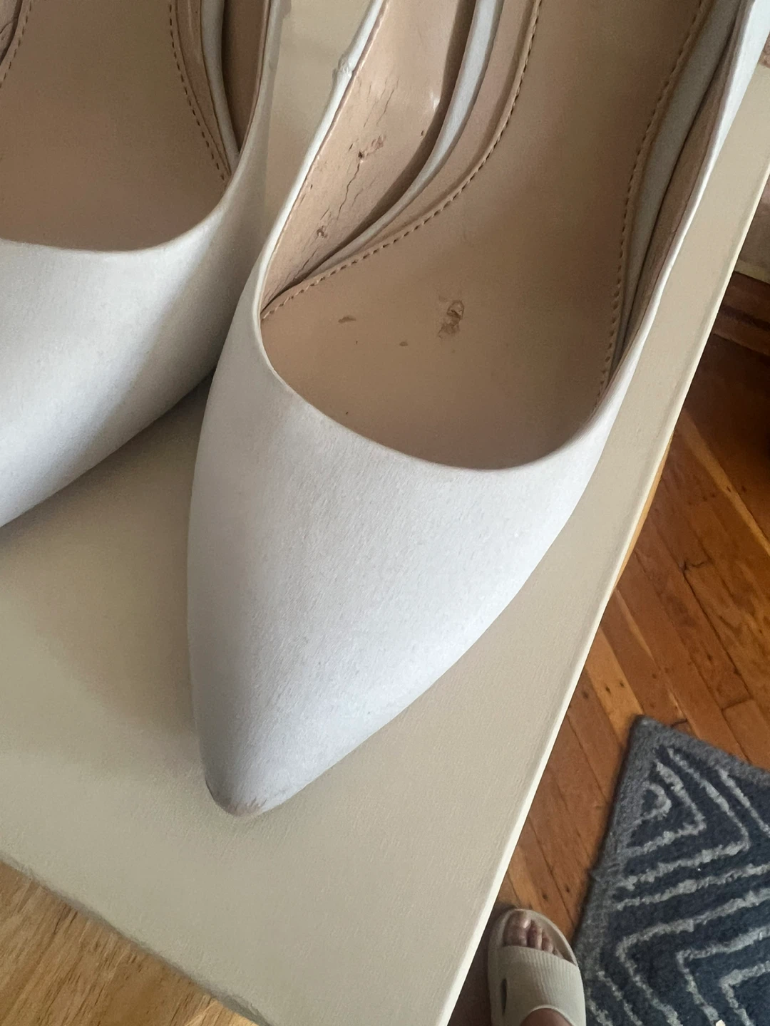 Wedding shoes Vince Camuto Satin with Crystal Embellishment - photo 4