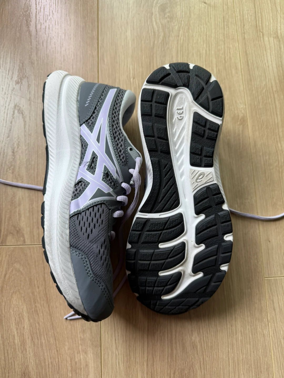 ASICS Women's Running Shoes Size 7