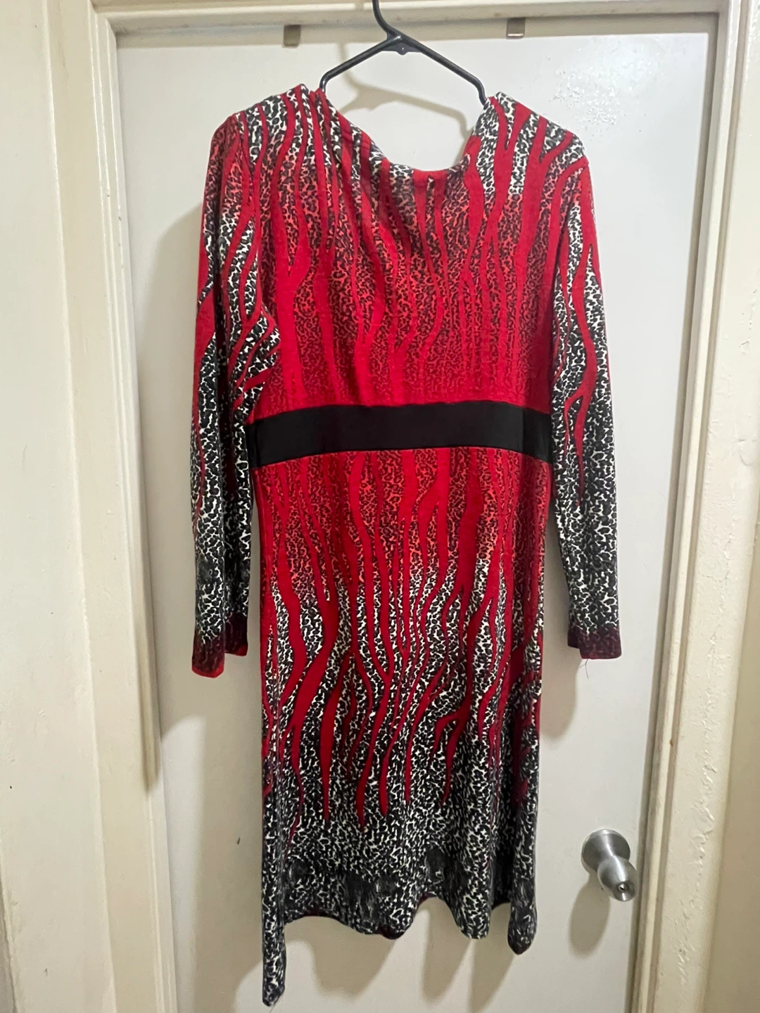 Women's Long Sleeve Printed Dress - photo 2