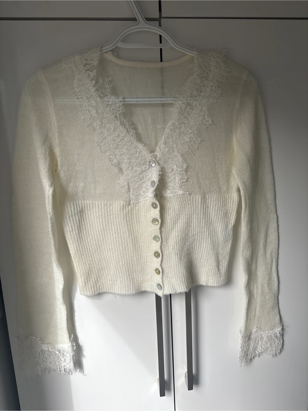 Cream Lace Trim Cropped Cardigan - photo 2