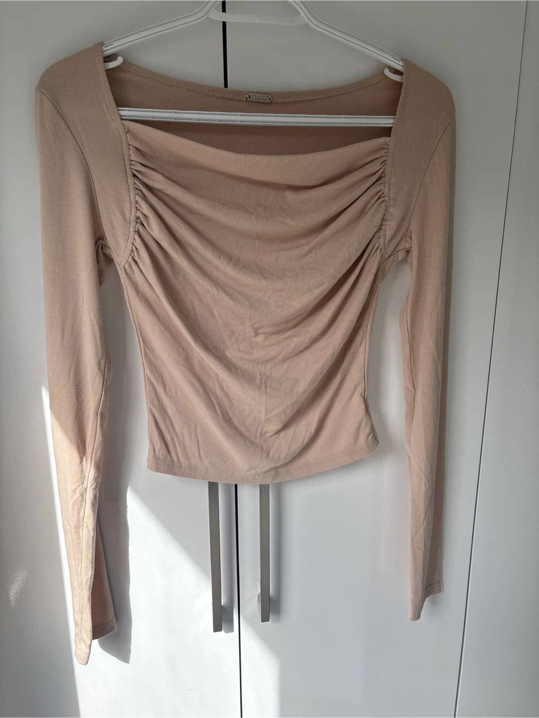Beige Ruched Long Sleeve Top - photo 2