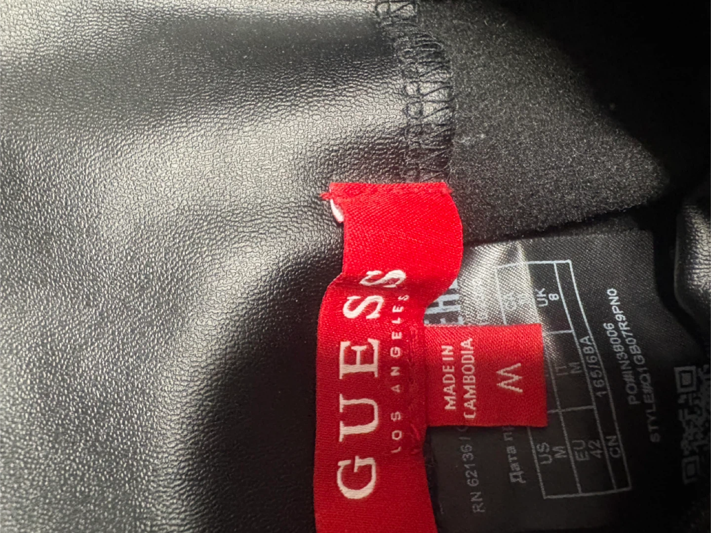 Guess Leggings effet cuir noir Taille M - photo 5