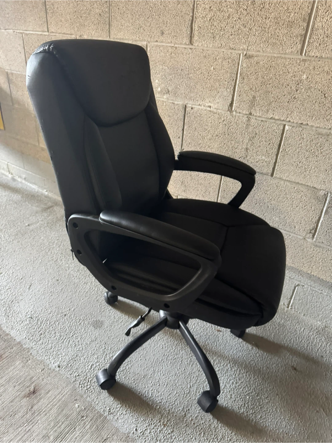 Black Mesh Ergonomic Office Chair with Headrest - photo 3