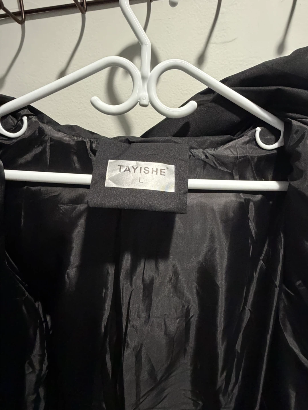 TAYISHE Black Puffer Jacket - Size L - photo 4