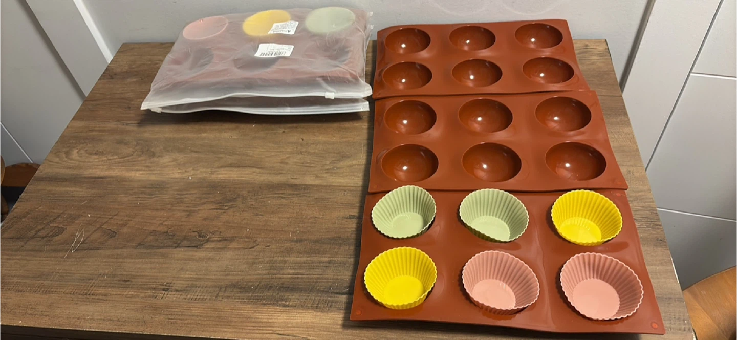 New Silicone Sphere Molds and Cupcake Liners Set - photo 3