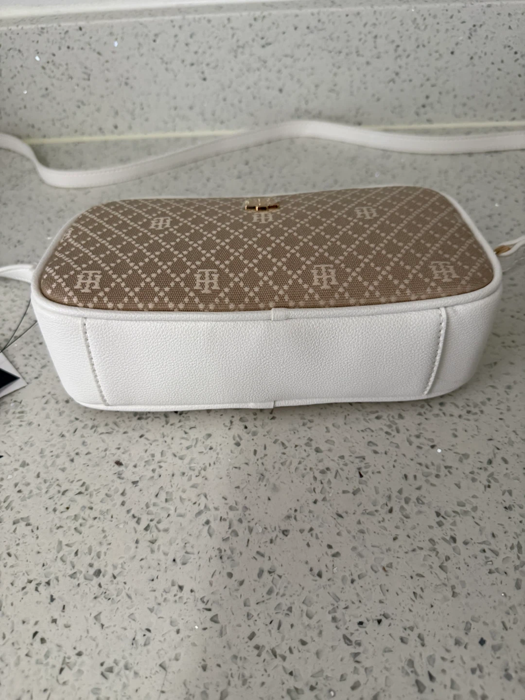 Tommy Hilfiger Crossbody Bag - photo 3