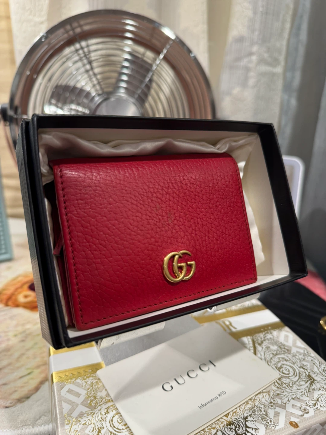 Red Gucci Marmont Wallet - photo 3