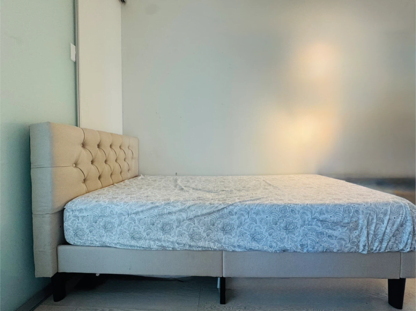 Tufted Twin XL Bed Frame + Memory Foam Mattress (Good Condition) - photo 3