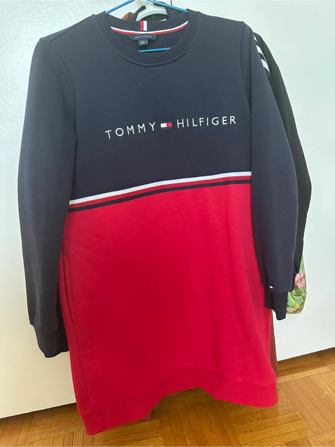 Tommy Hilfiger Colorblock Crewneck Sweatshirt Dress - XS