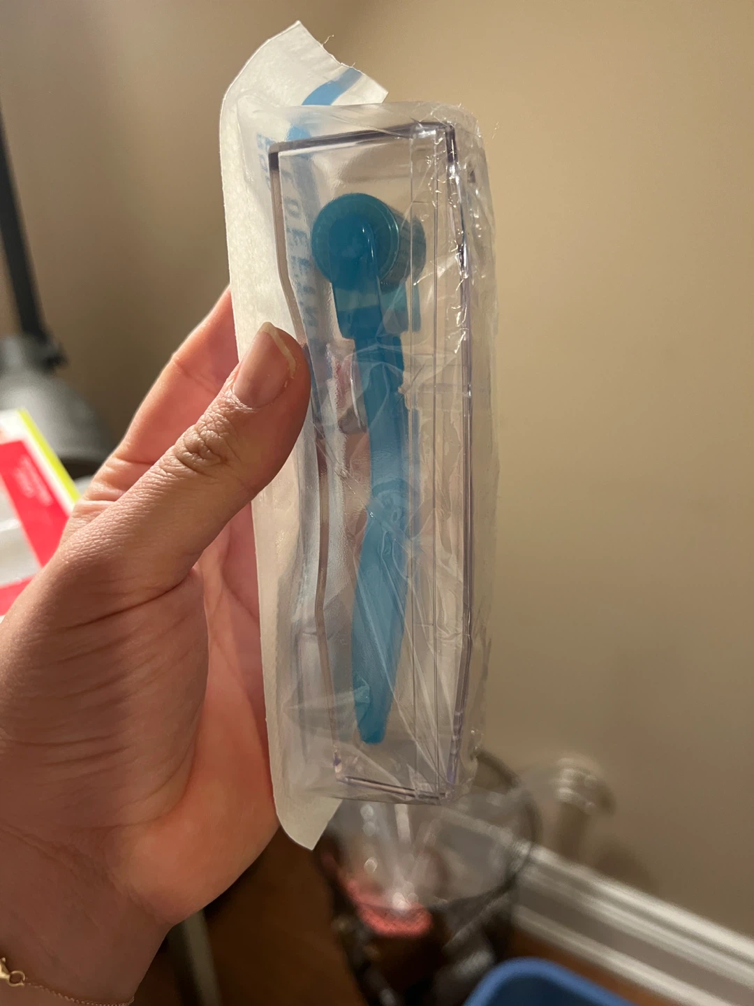 Rodan + Fields REDEFINE AMP MD Micro-Exfoliating Roller - photo 4