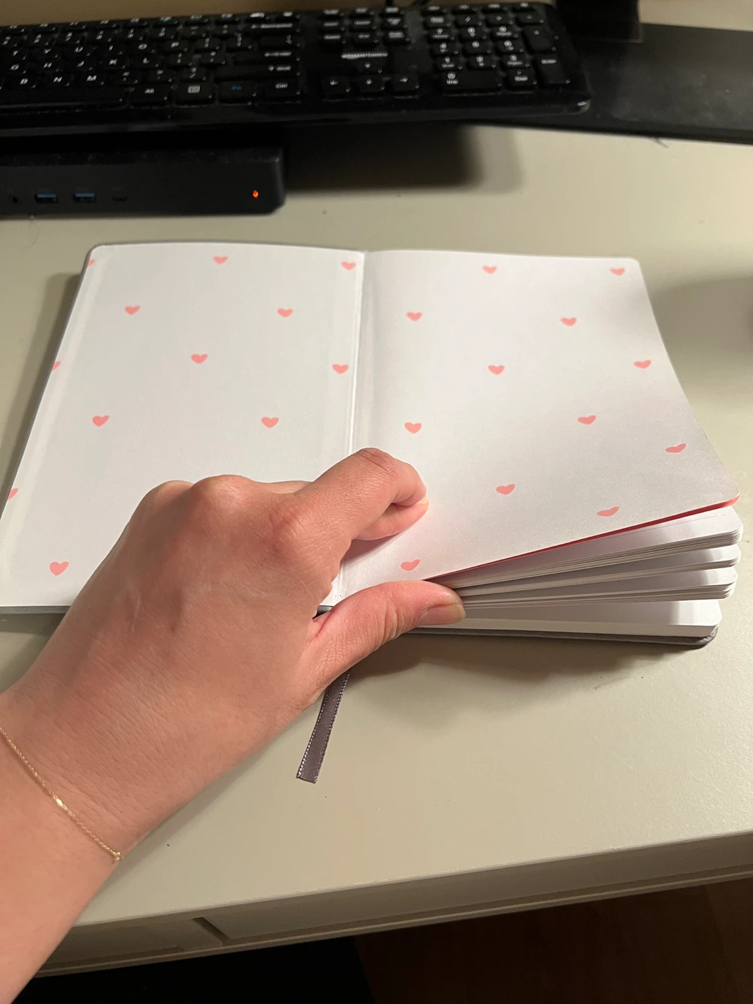 Inspirational Journal - This Girl Runs On Lattes And A Dream - photo 2