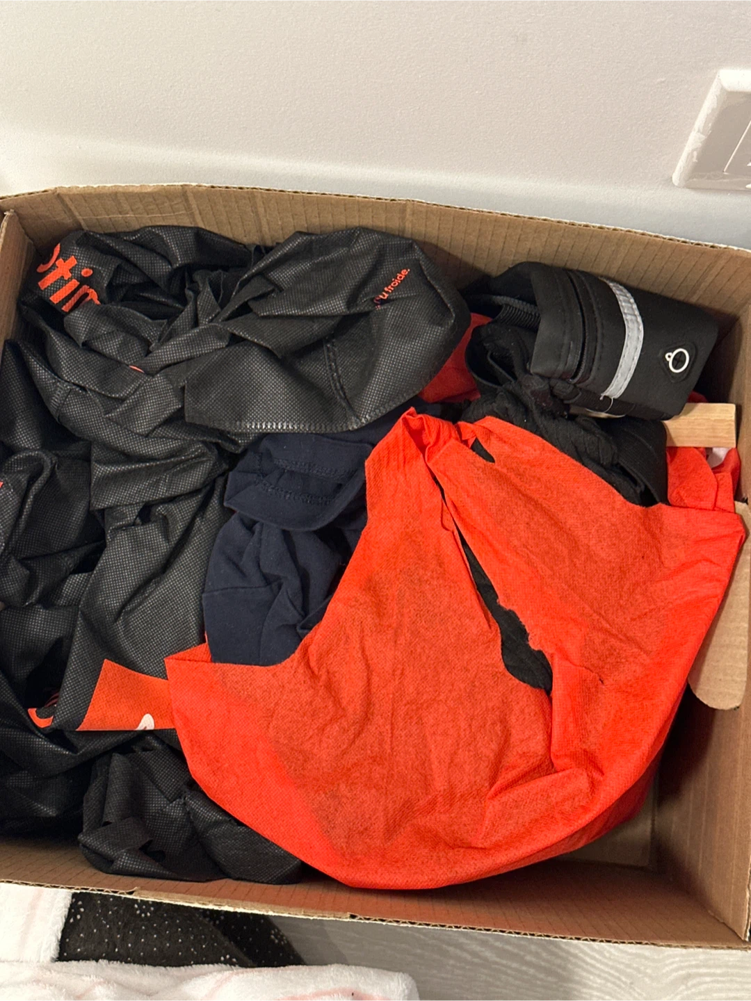 Assorted Bag Lot - male clothes - photo 2