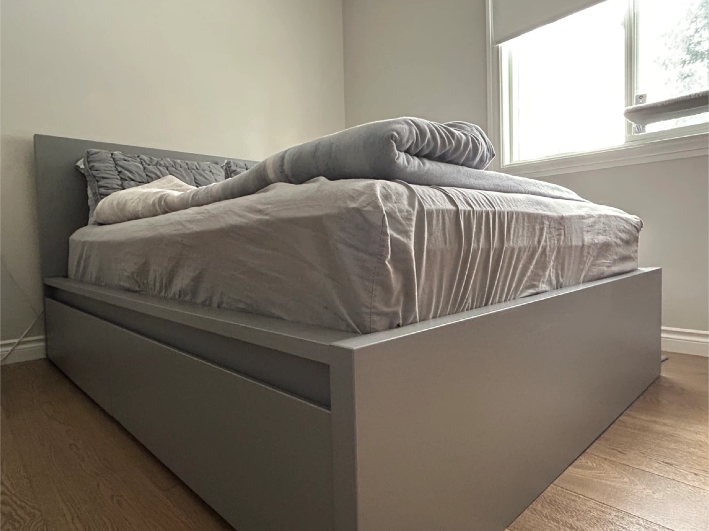 IKEA limited addition. Grey Bed Frame with 2 Storage Drawers - photo 4