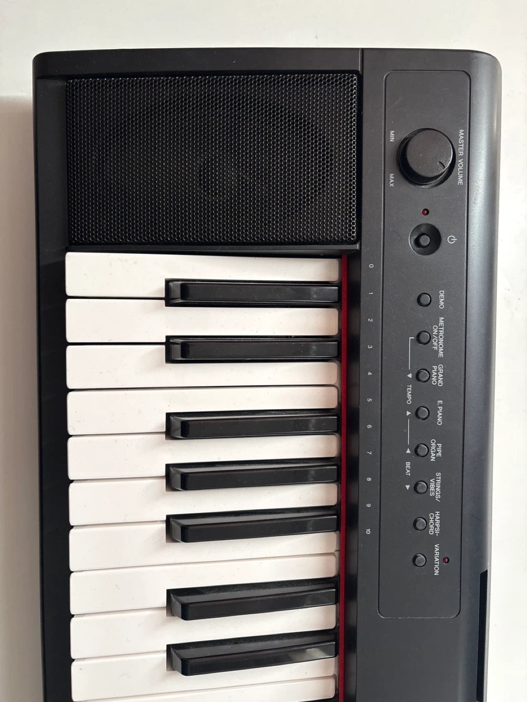 Yamaha Digital Keyboard NP-11 - photo 3