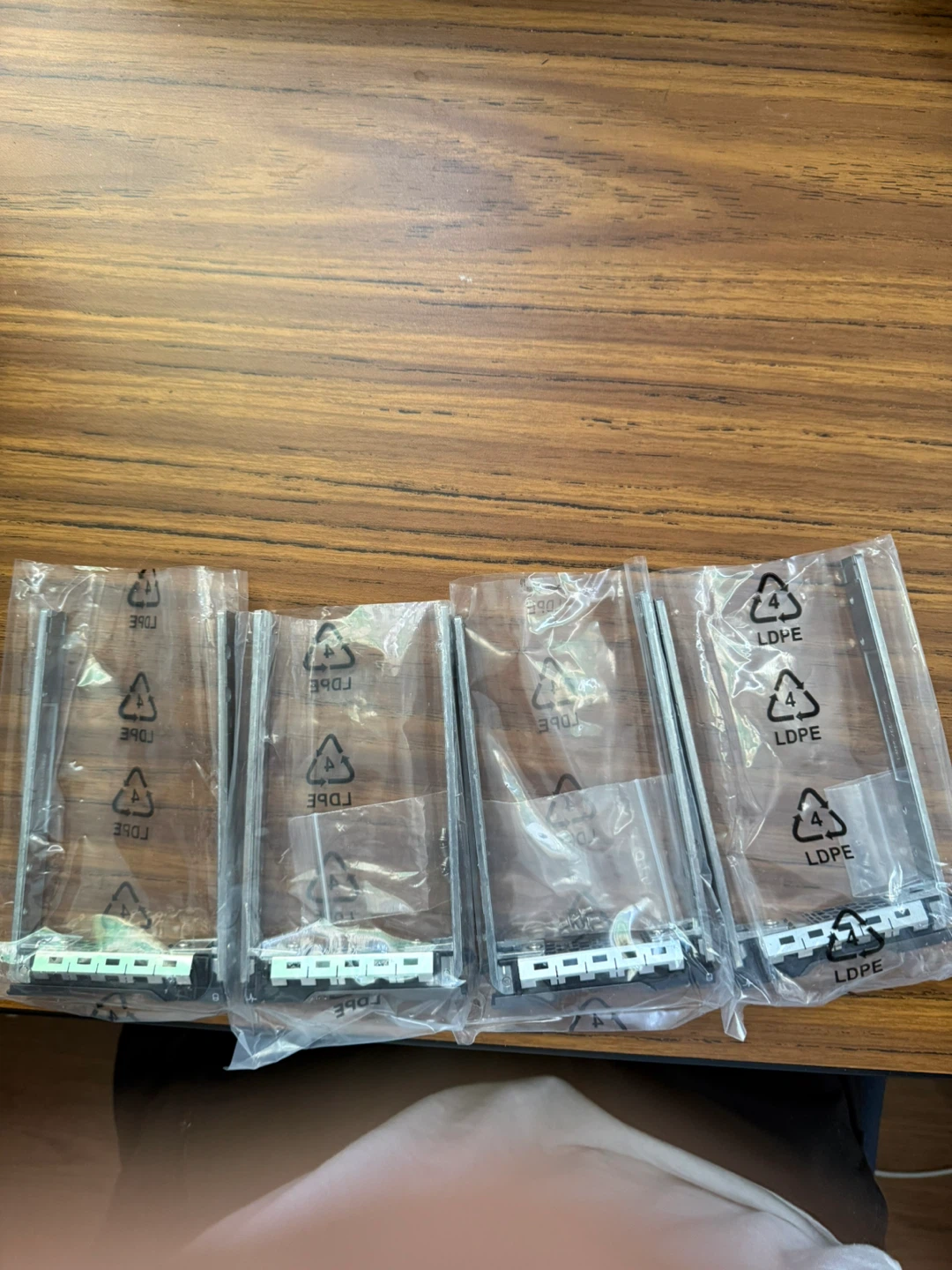 New Hard Drive Caddy Trays2.5 inch (4 Pack)